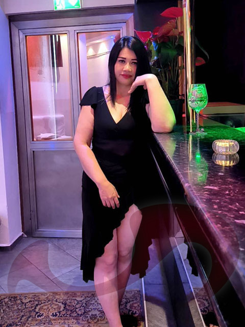  - Asia Girls:  Asia Girl Mina  in Wien  / Wien , Puchsbaumgasse 49 