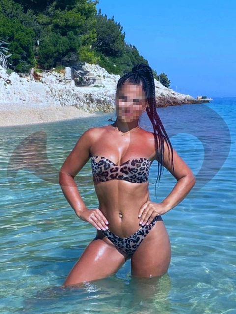 - Privathäuser | Bordell: Nicole in Niederösterreich / Brunn am Gebirge , Anton Bruckner Gasse 13