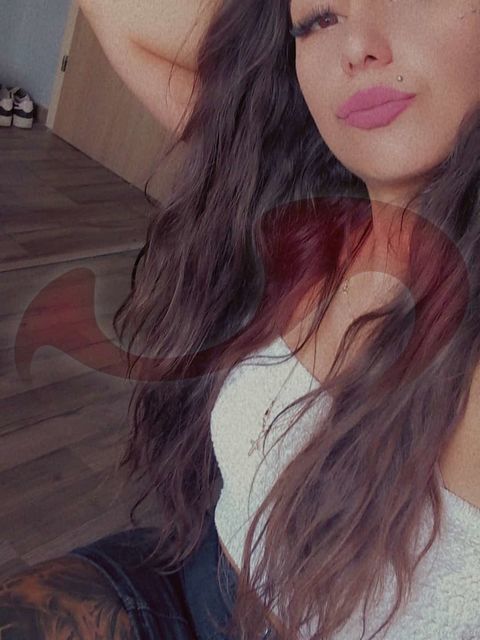 Lola neu im Haus in Oberösterreich / Ottensheim , Keplerstraße 12