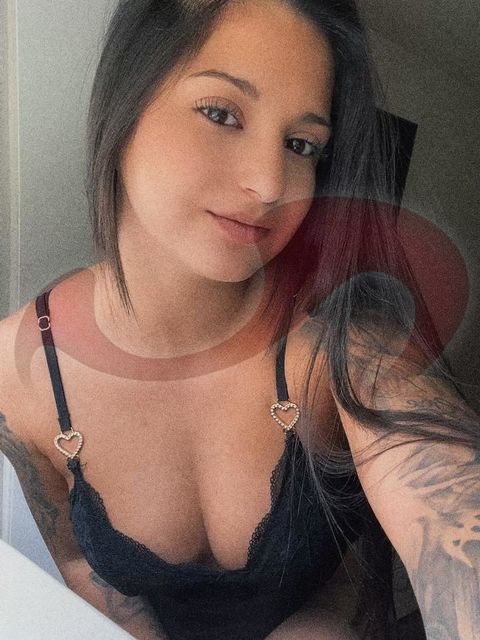 - Girls | Models | Callgirls: Sheron N. in Niederösterreich / Kemmelbach , Gewerbestraße 2