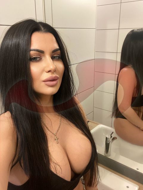 Angelina in Kärnten / Klagenfurt , St. Ruprechter Straße 23