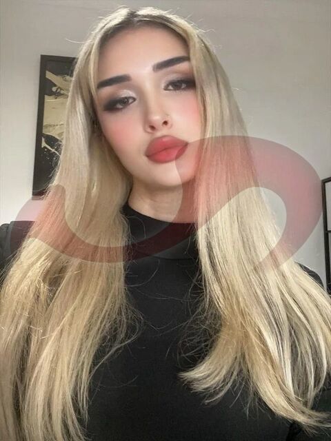  - Transsexuelle | Shemales:  TS Jules  in Oberösterreich  / Pasching , Kremstal Bundesstrae 5 / 