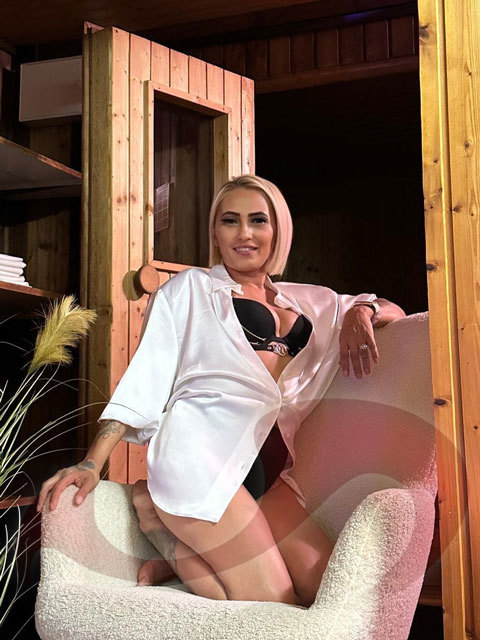 - Girls | Models | Callgirls: Jasmin - NEU IM HAUS! in Oberösterreich / Linz , Bäckermühlweg / TOREINFAHRT ZU RUBENSSTRASSE 45 A /