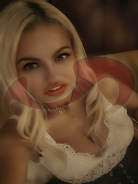  - Newcomer | Erstversuch:  Alena  in Wien  / Wien , Wagramerstrae 242 