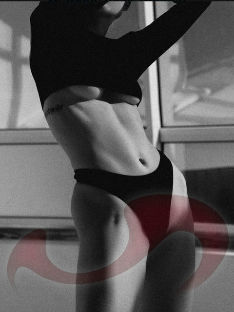 Amelia in Oberösterreich / Linz , Bäckermühlweg / TOREINFAHRT ZU RUBENSSTRASSE 45 A /