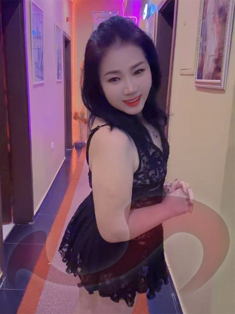 Asia Girl Lisa in Wien / Wien , Illekgasse 9